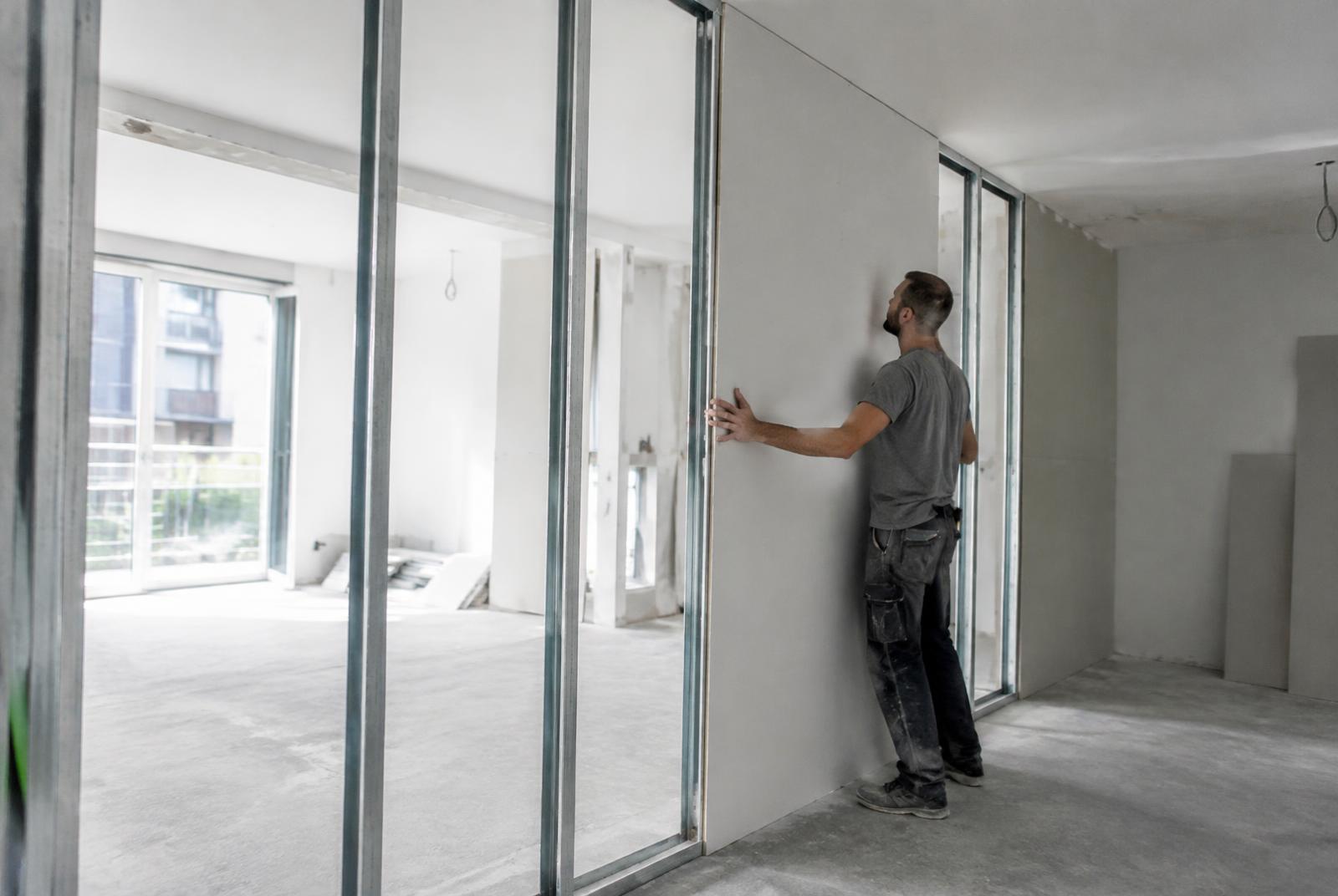 Instalación de tabique de Pladur en una vivienda